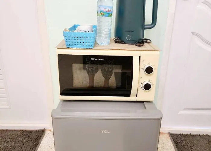 808-stp Homely Free Wi-fi And Near Bts Bangkok